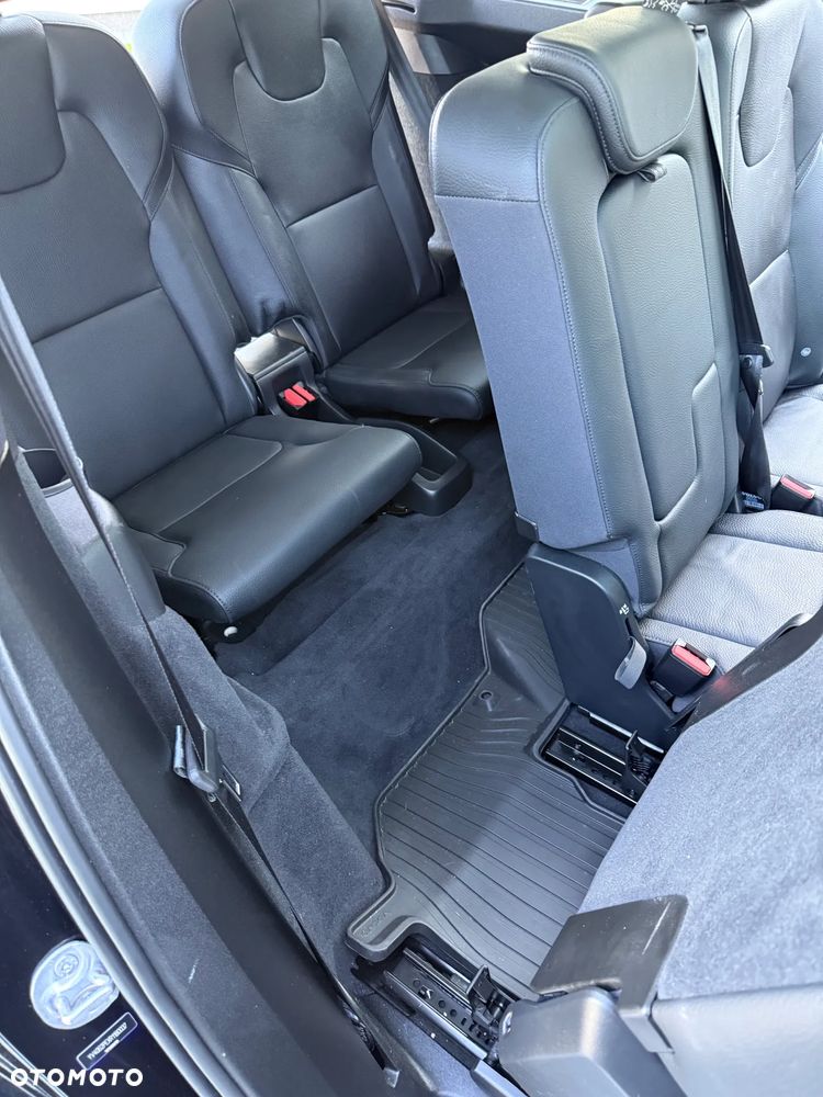 Volvo XC 90 B6 B AWD Inscription - 24