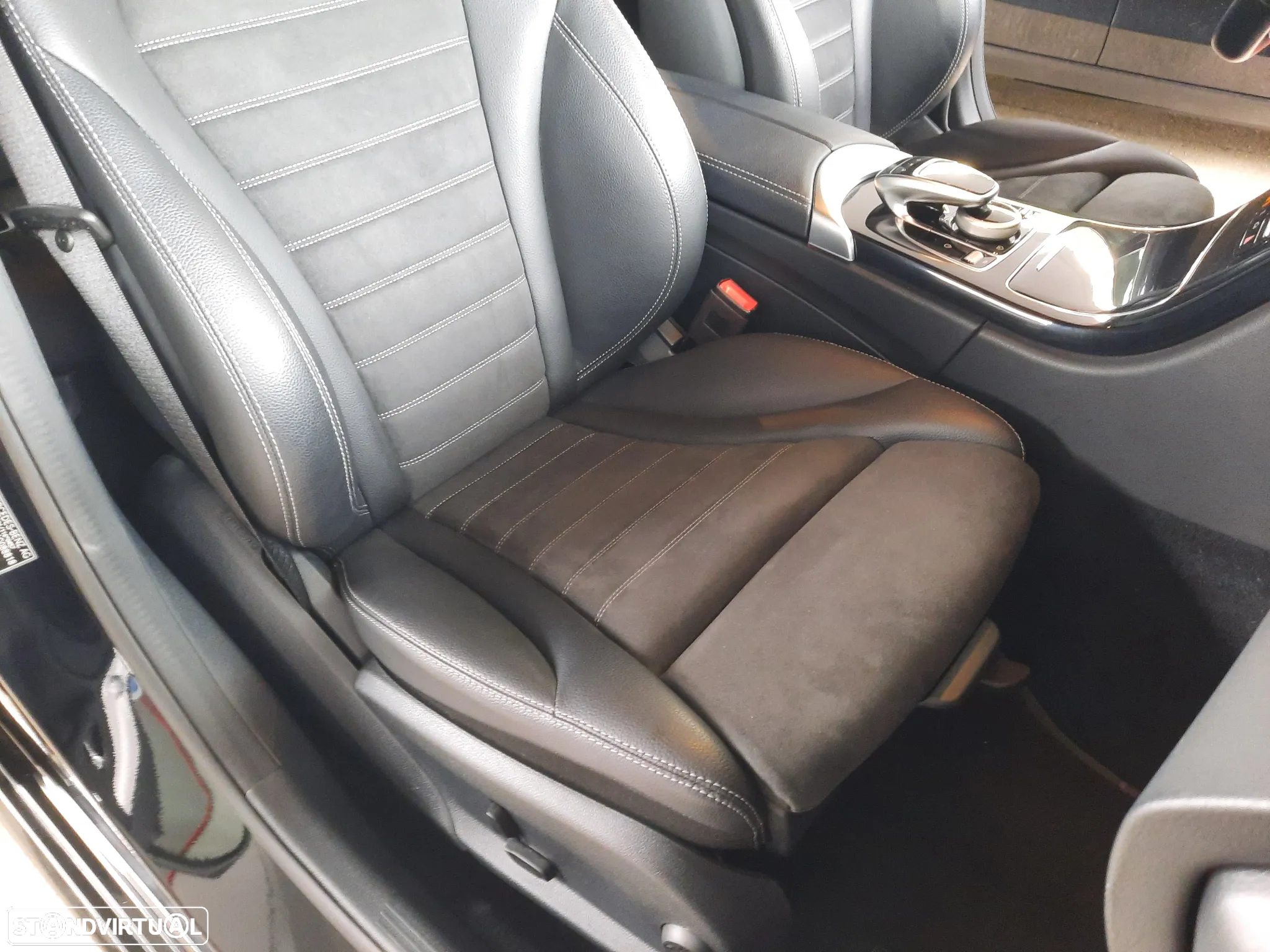 Mercedes-Benz C 300 e AMG Line - 48