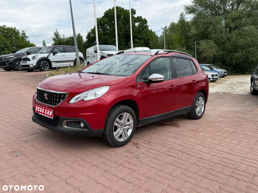 Peugeot 2008 1.2 Pure Tech Style S&S - 3