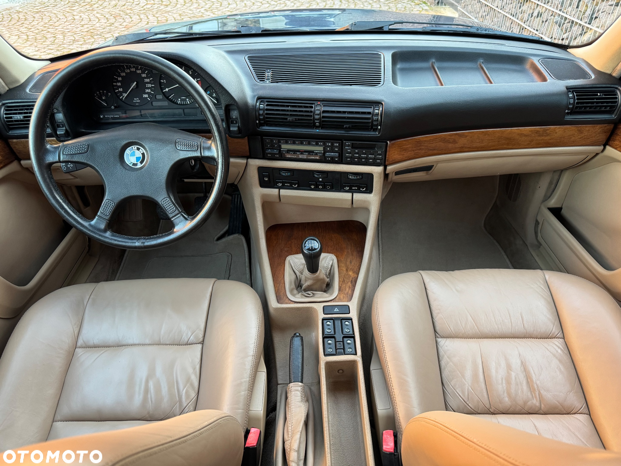 BMW Seria 7 735i - 20