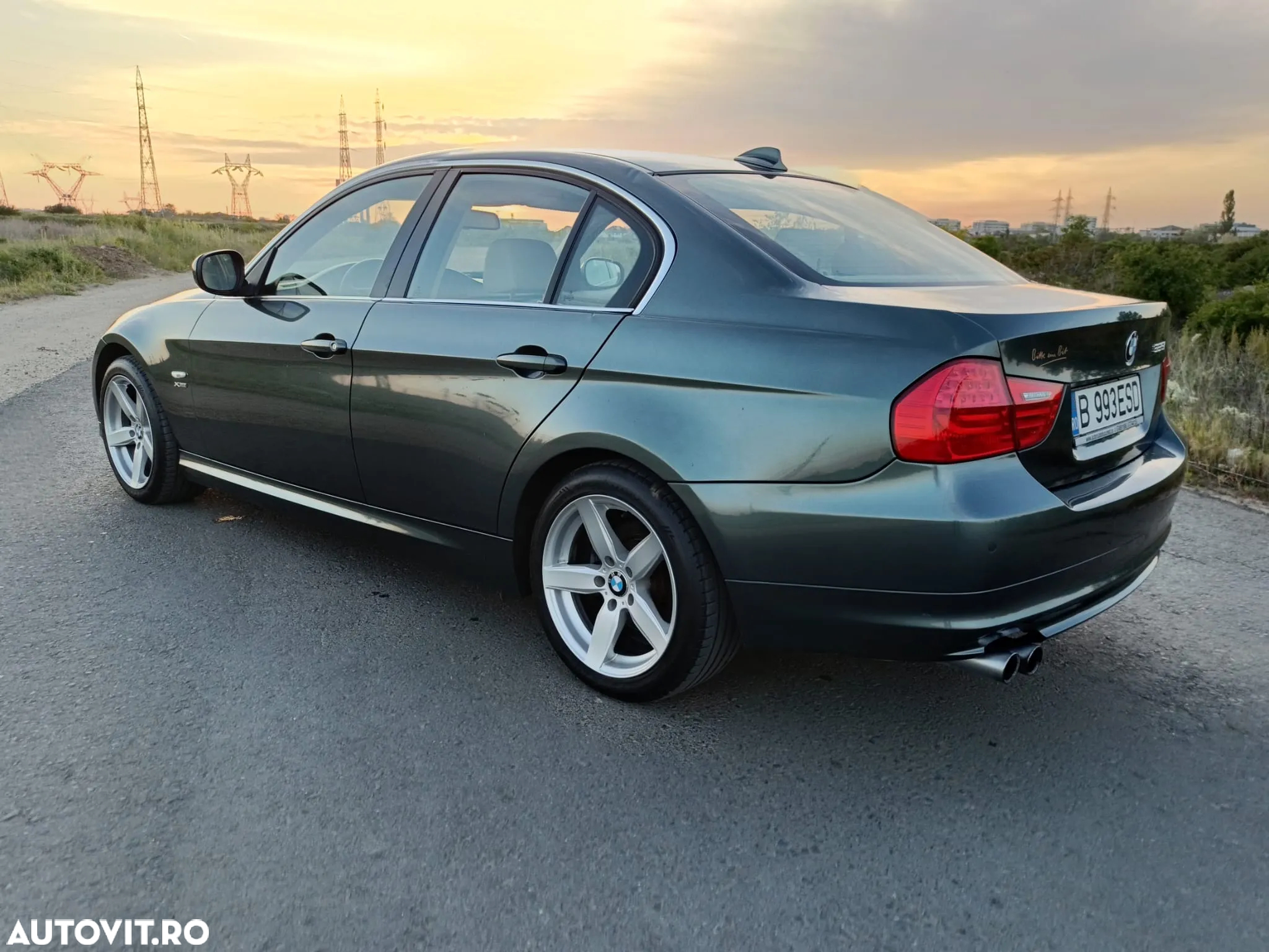 BMW Seria 3 325i - 27