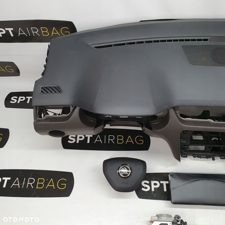 SKODA OCTAVIA III 3 5E0 DESKA ROZDZIELCZA KONSOLA KOKPIT PULPIT PODUSZKI AIRBAG AIR BAG PASY KIT SET - 2