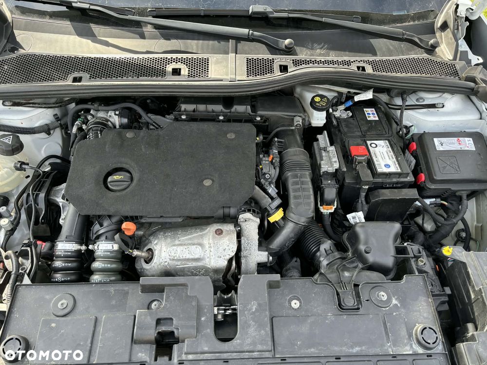 Citroën C4 BlueHDi 110 Stop&Start C-SERIES - 8