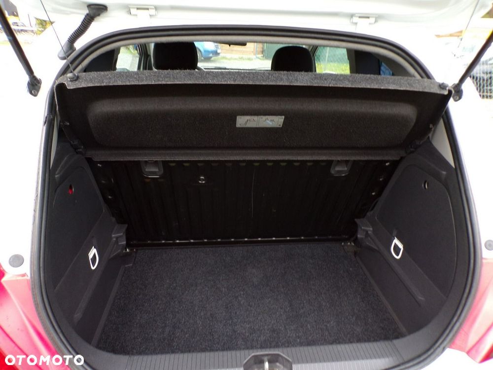 Opel Corsa - 18