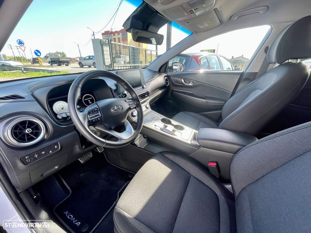 Hyundai Kauai 39 kWh Premium - 11