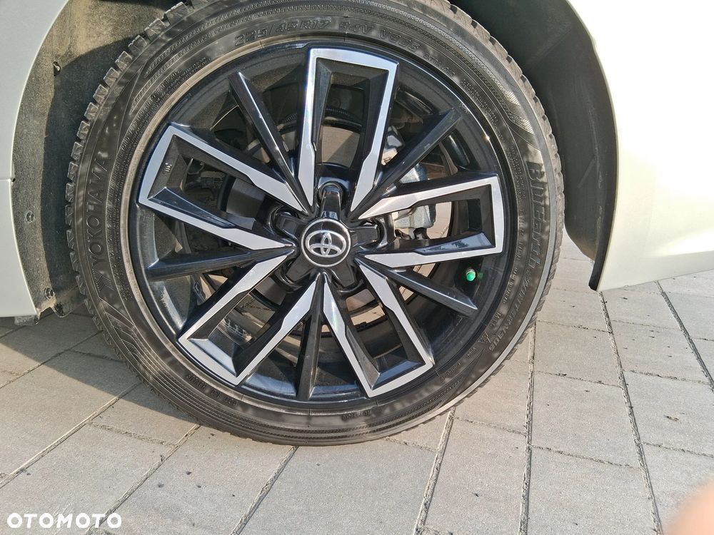Toyota Corolla 1.8 Hybrid Style - 13