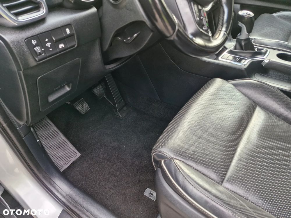 Kia Sportage 1.7 CRDI 2WD Spirit - 25