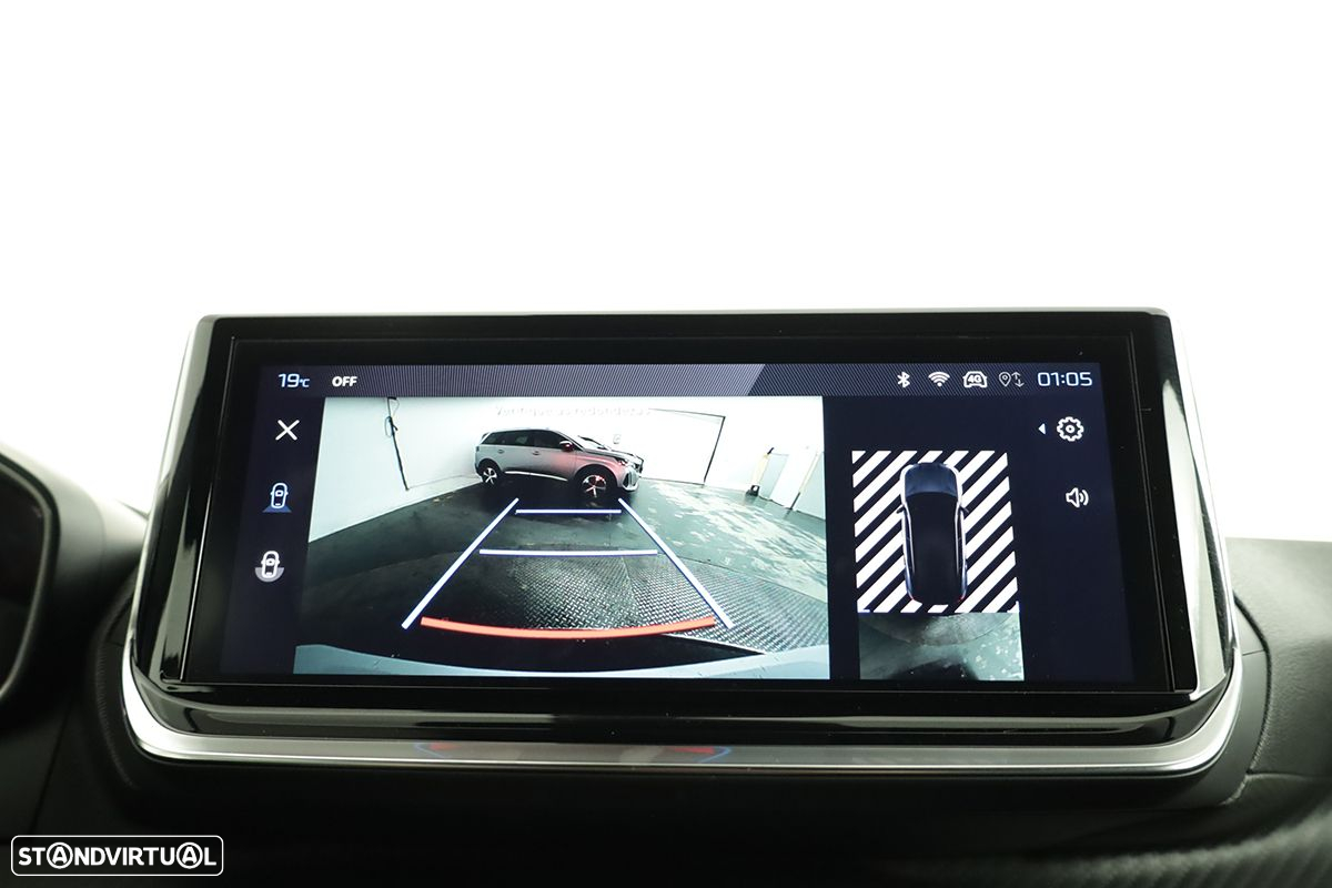 Peugeot 2008 1.2 PureTech Allure EAT8 - 12
