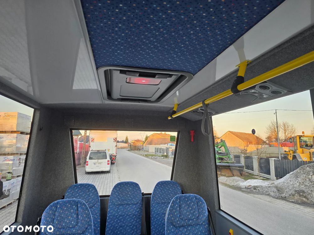 Volkswagen Mikrobus/8+1/Vw T6 /Autobus szkolny - 12