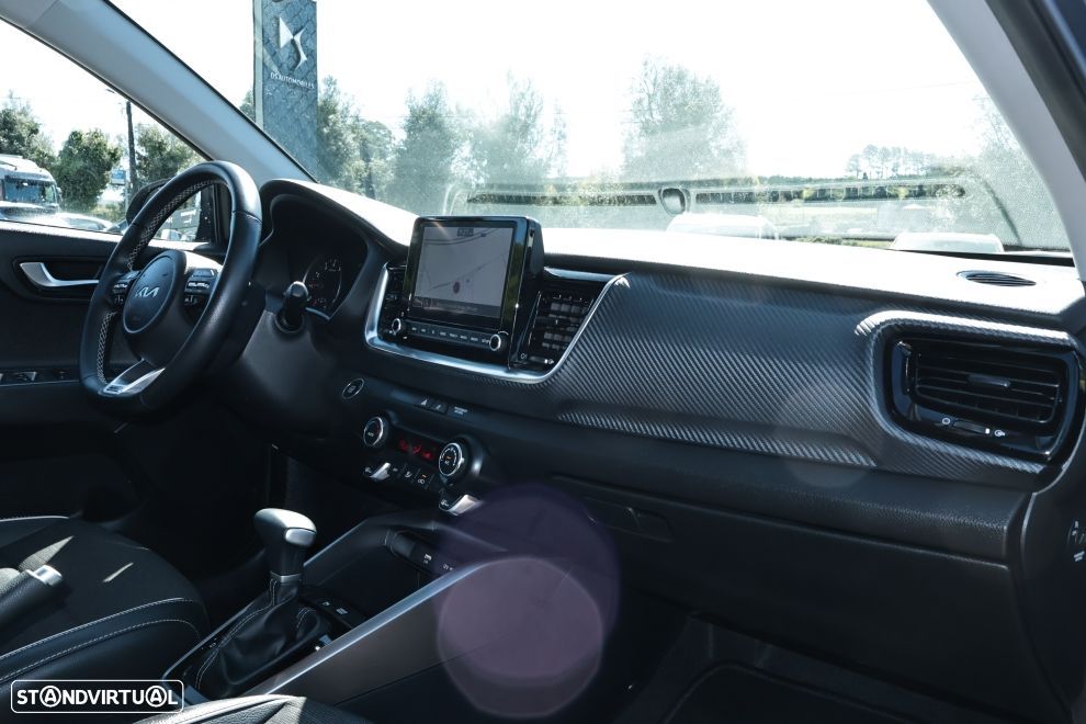 Kia Stonic - 15
