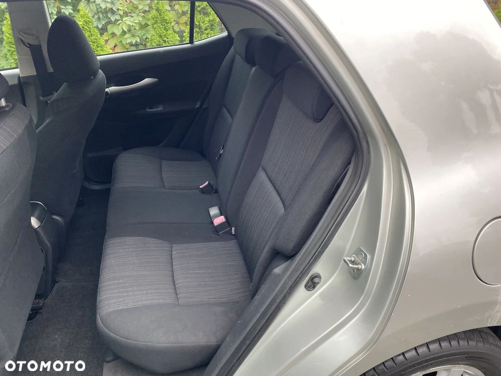 Toyota Auris - 27