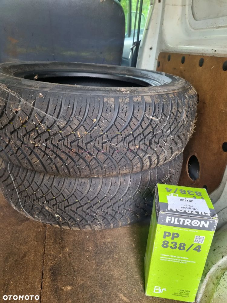 Ford Transit Connect - 16