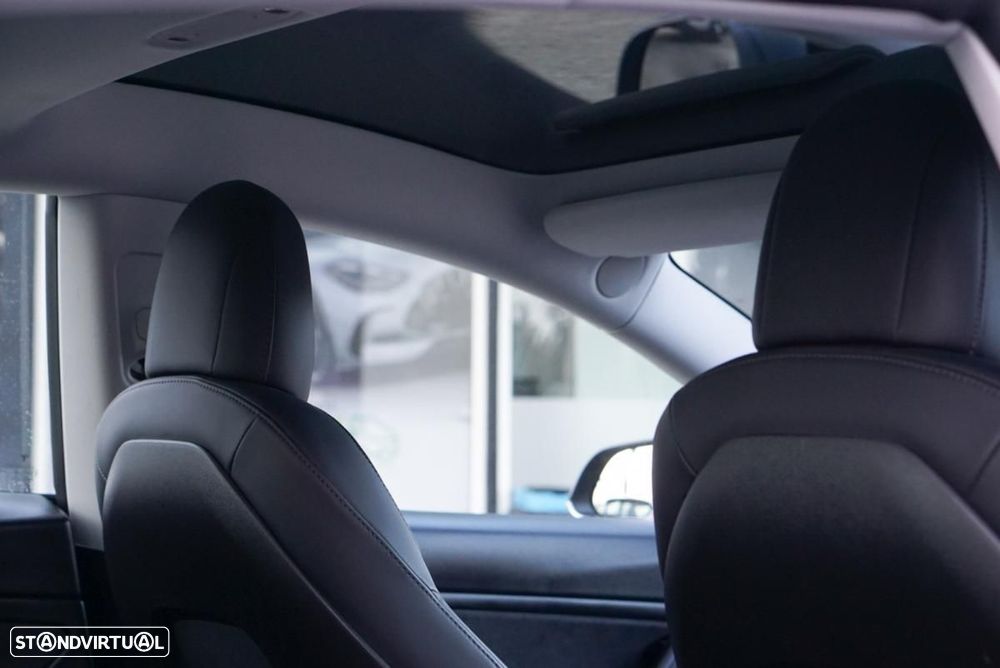 Tesla Model 3 Long Range AWD Dual Motor - 48