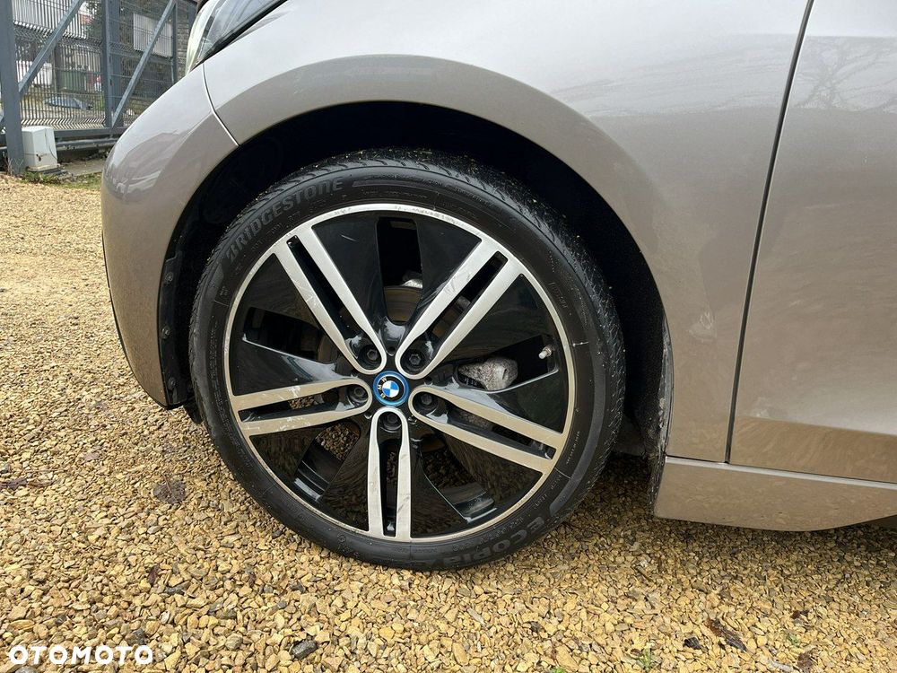 BMW i3 - 11