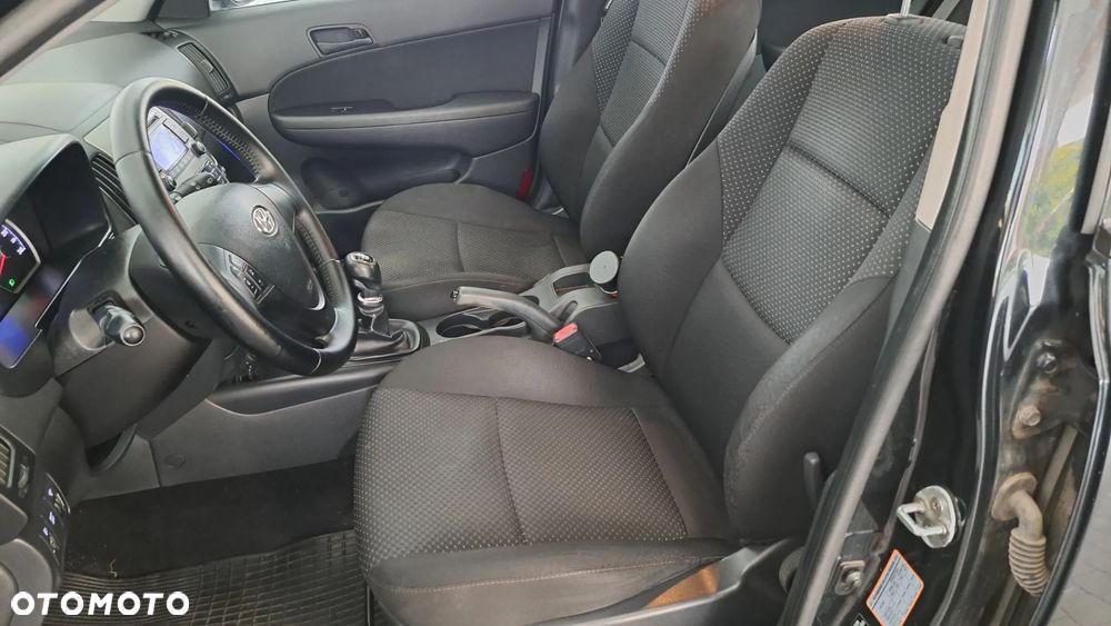 Hyundai i30 1.4 Comfort - 11