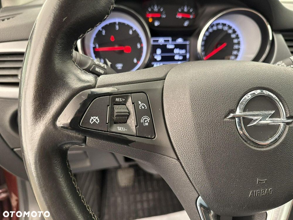 Opel Astra - 25