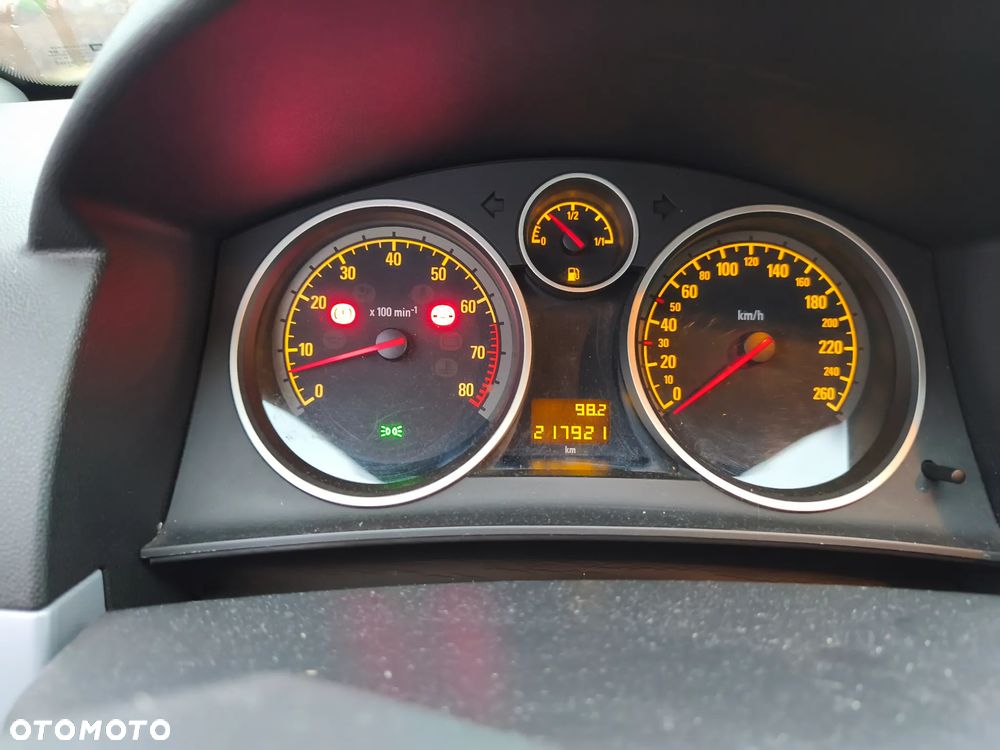 Opel Astra 1.4 - 6