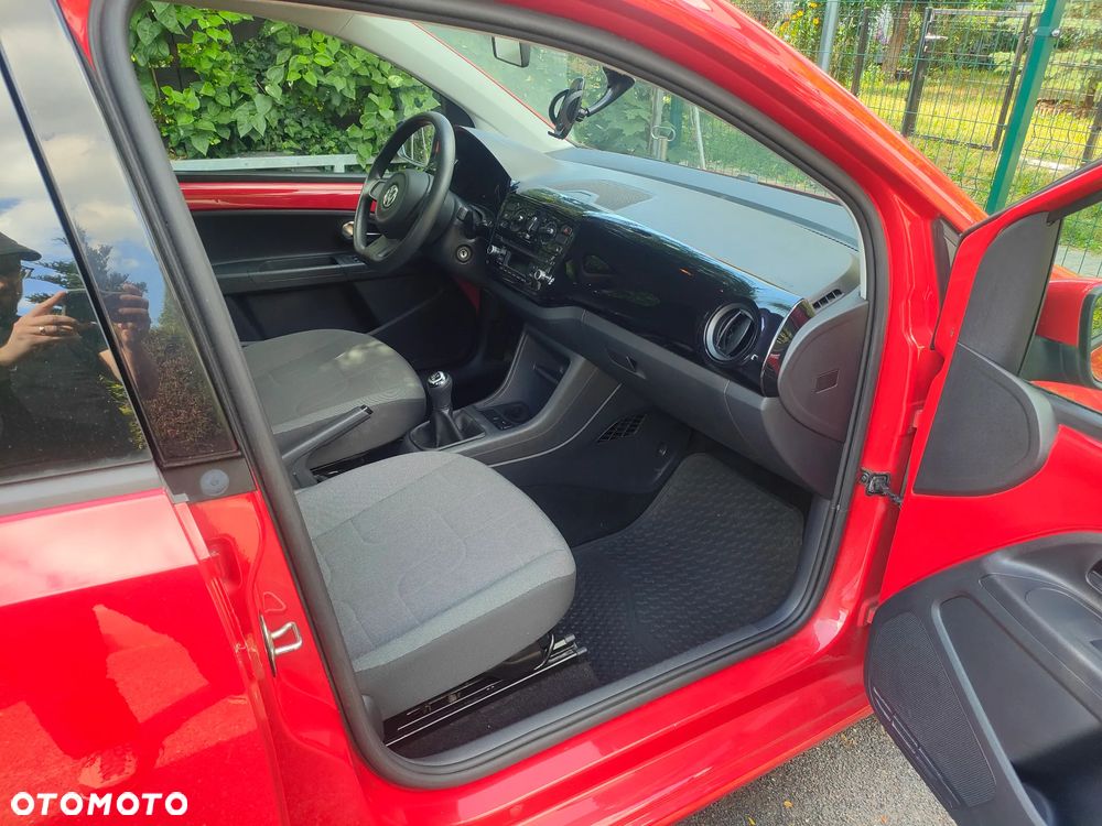 Volkswagen up! 1.0 move - 10