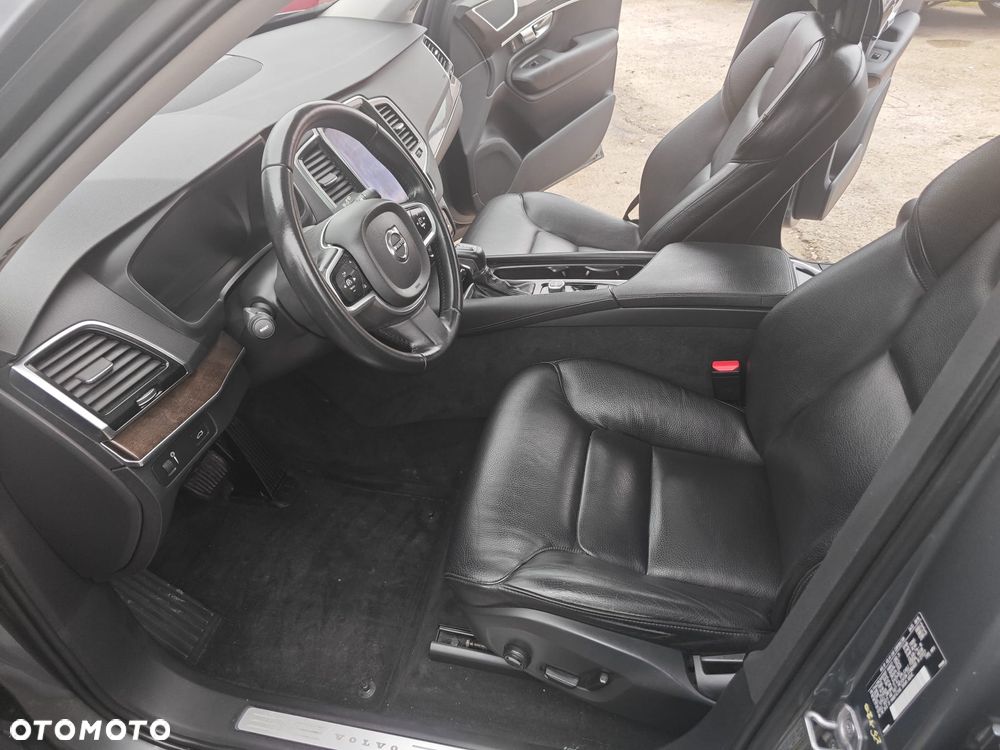 Volvo XC 90 T6 AWD Geartronic Momentum - 11