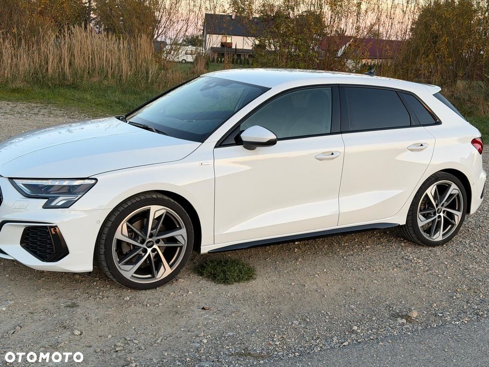 Audi A3 Sportback - 3
