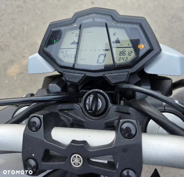 Yamaha MT - 6