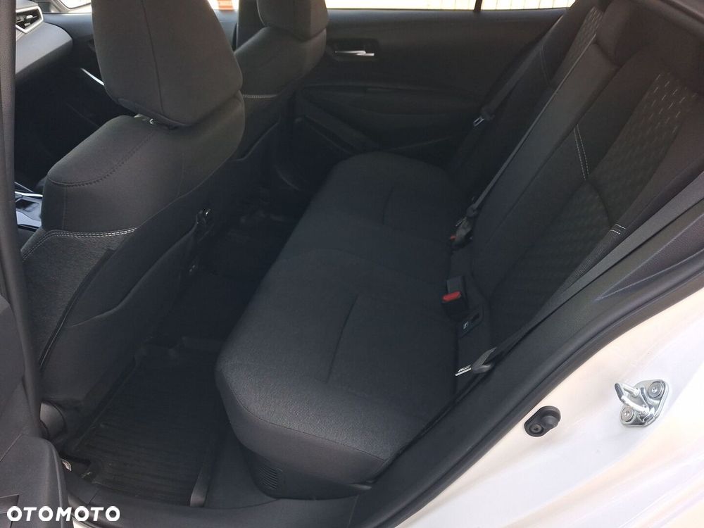 Toyota Corolla 1.8 Hybrid Style - 13