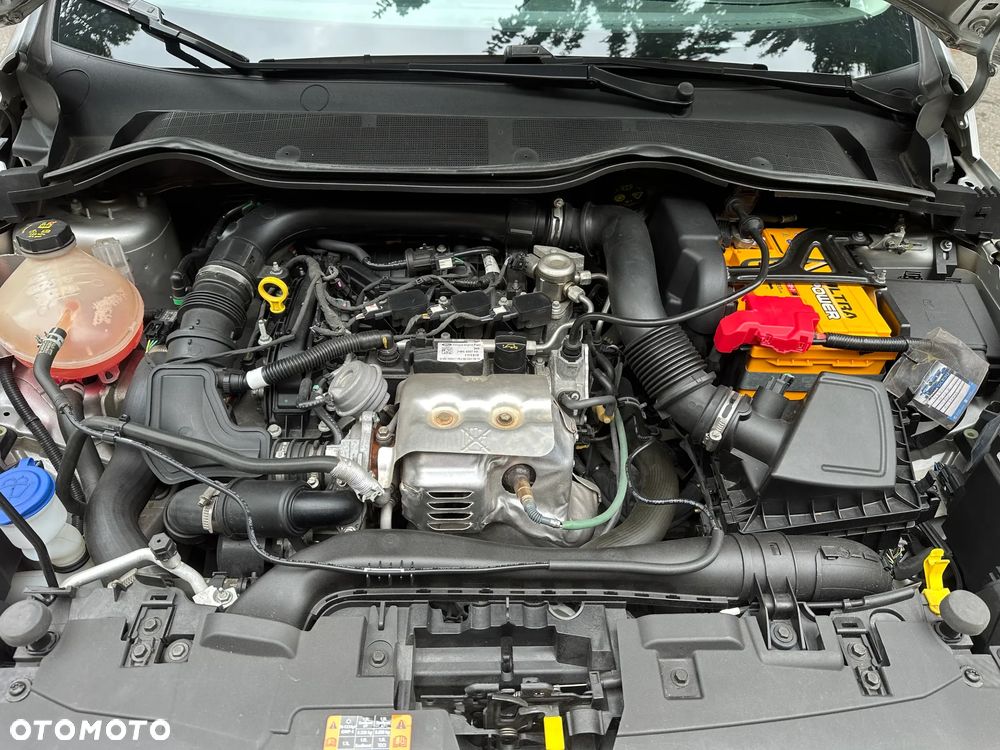 Ford Fiesta 1.0 EcoBoost S&S ACTIVE PLUS - 19
