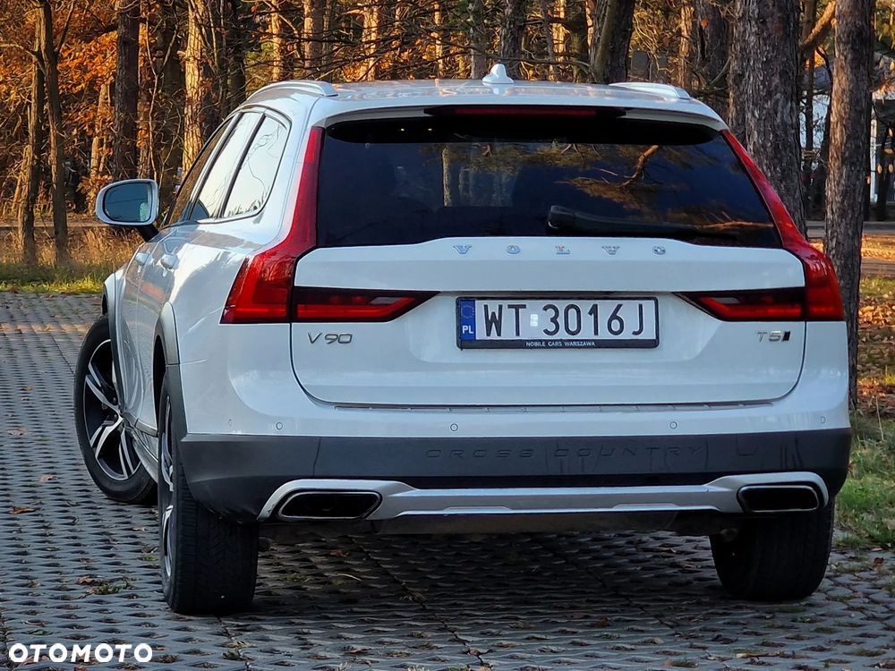 Volvo V90 T5 Momentum - 10