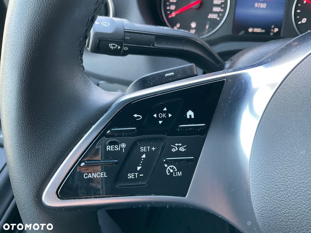 Mercedes-Benz Sprinter 319 - 22