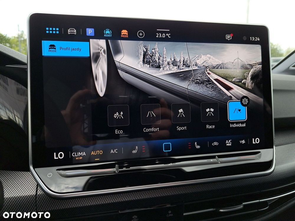 Volkswagen Golf Variant 2.0 TSI 4Motion R - 29