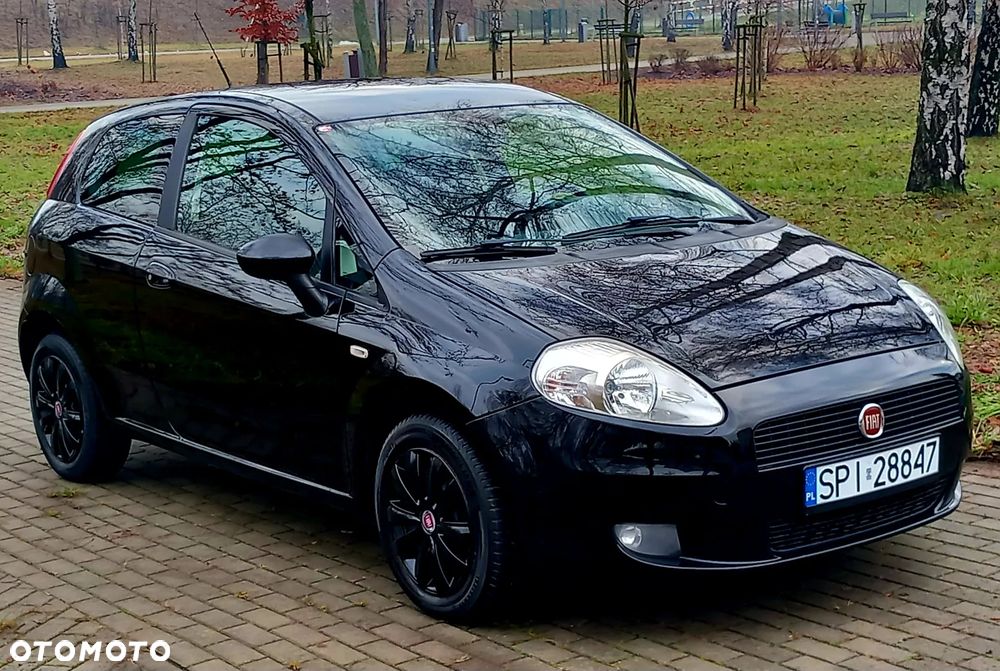 Fiat Grande Punto 1.4 8V Racing - 1