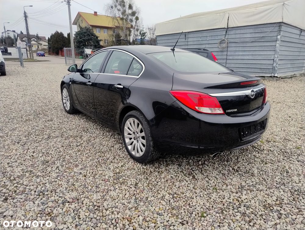 Opel Insignia 1.8 - 3