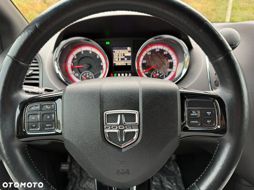 Dodge Grand Caravan 3.6 R/T - 12