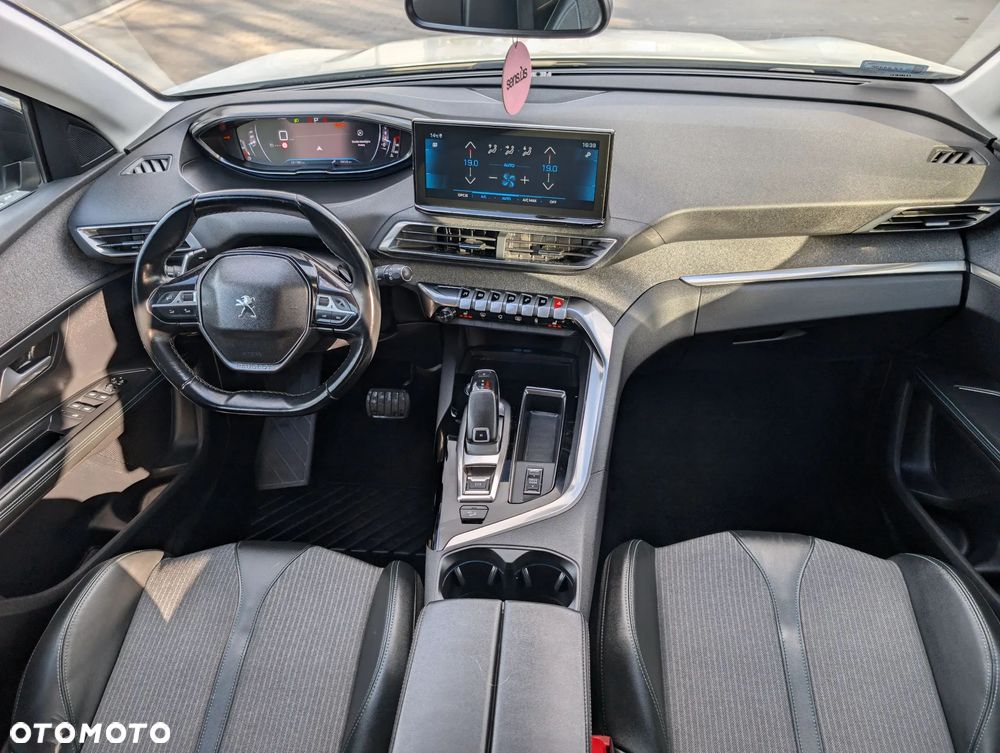 Peugeot 5008 1.2 PureTech Allure Pack S&S EAT8 - 15