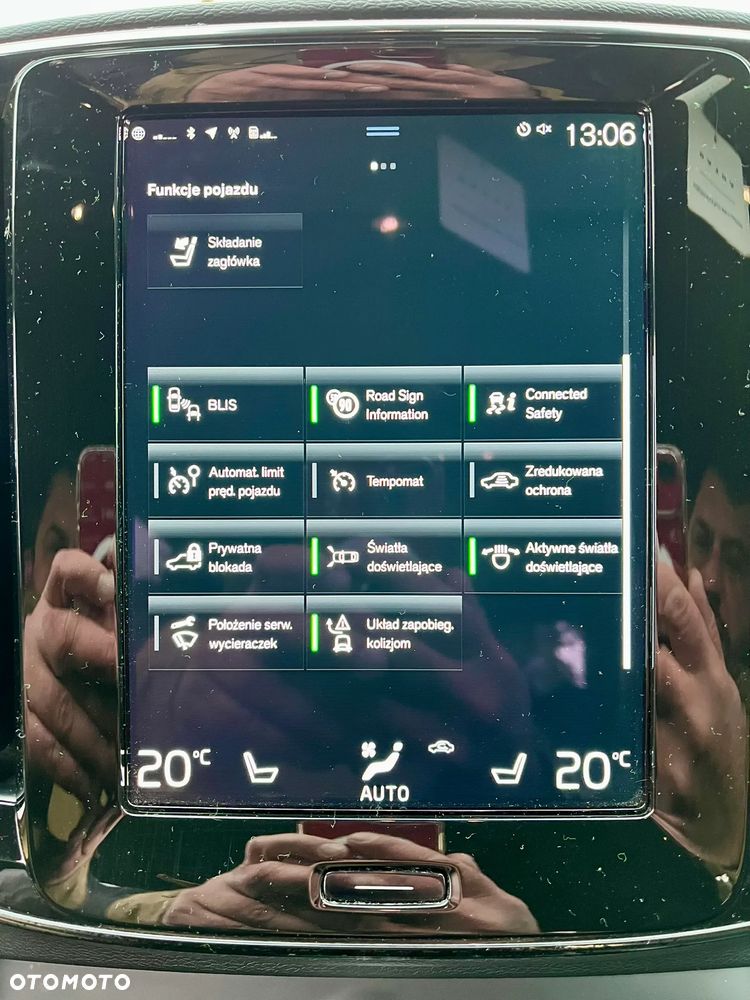 Volvo XC 40 T5 Plug-In Hybrid R-Design - 35