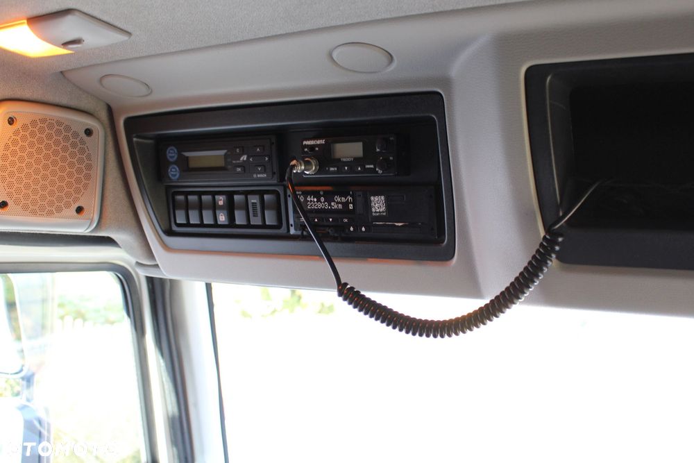 Renault / D16 / POLSKI SALON / NISKI PRZEBIEG 232 TYS KM / ŁADOWNOSC 9562 KG / ZABUDOWA SKRZYNIA 7.10 CM / WECON / Man /Volvo/Scania/ Atego/ - 30