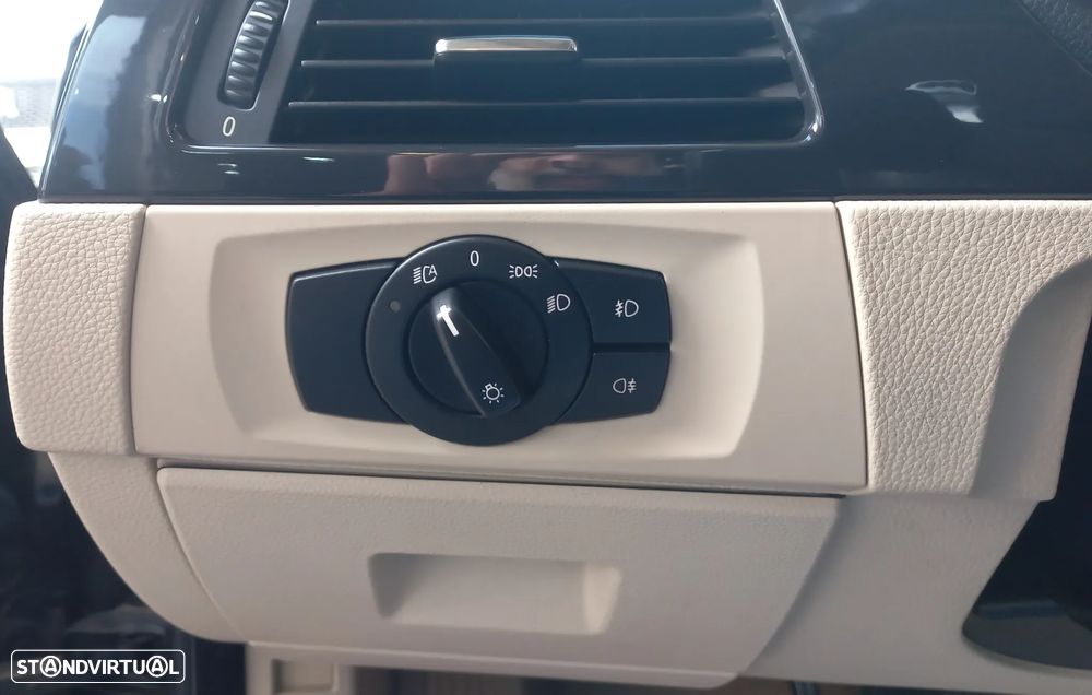 BMW 330 xd Aut. - 19