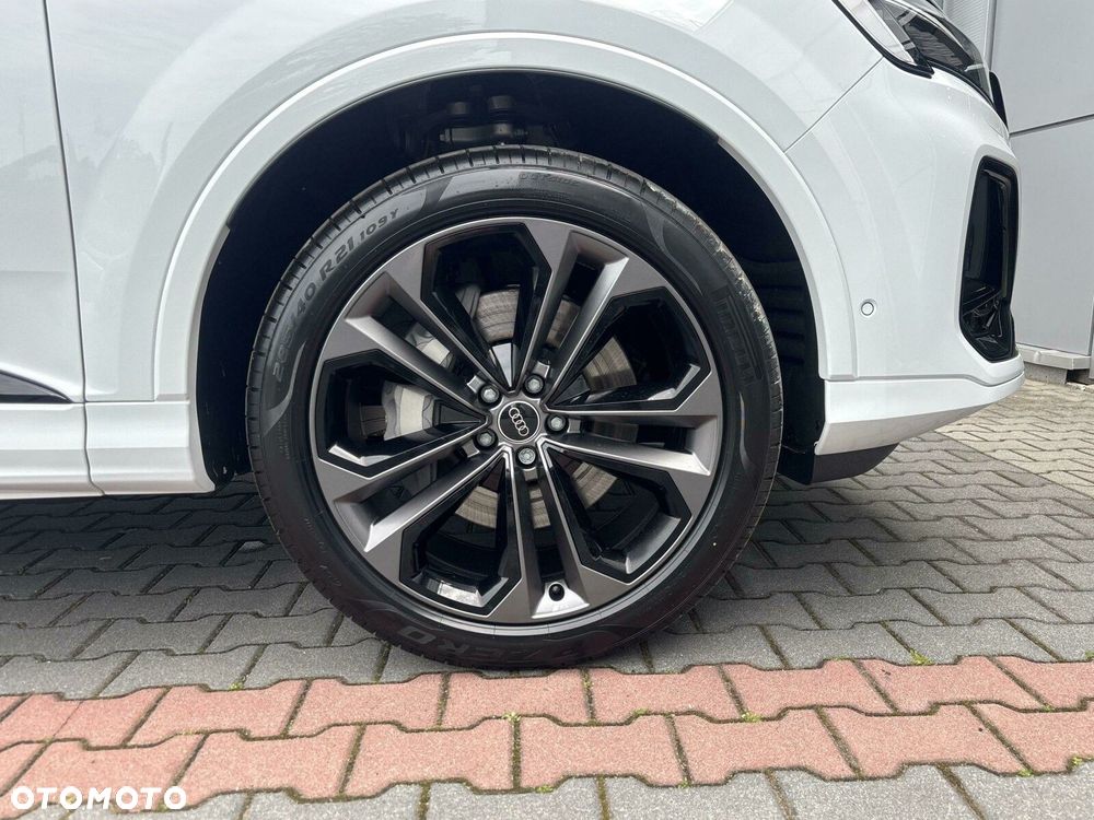 Audi Q7 - 9