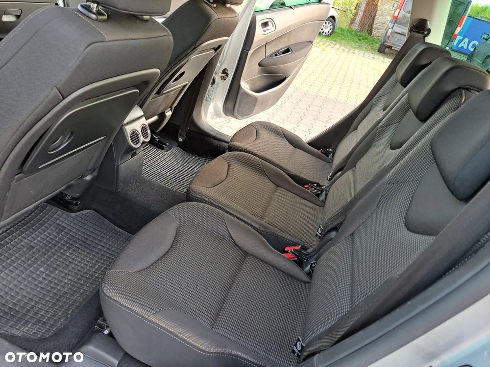 Peugeot 308 e-HDi 115 Stop & Start Active - 11