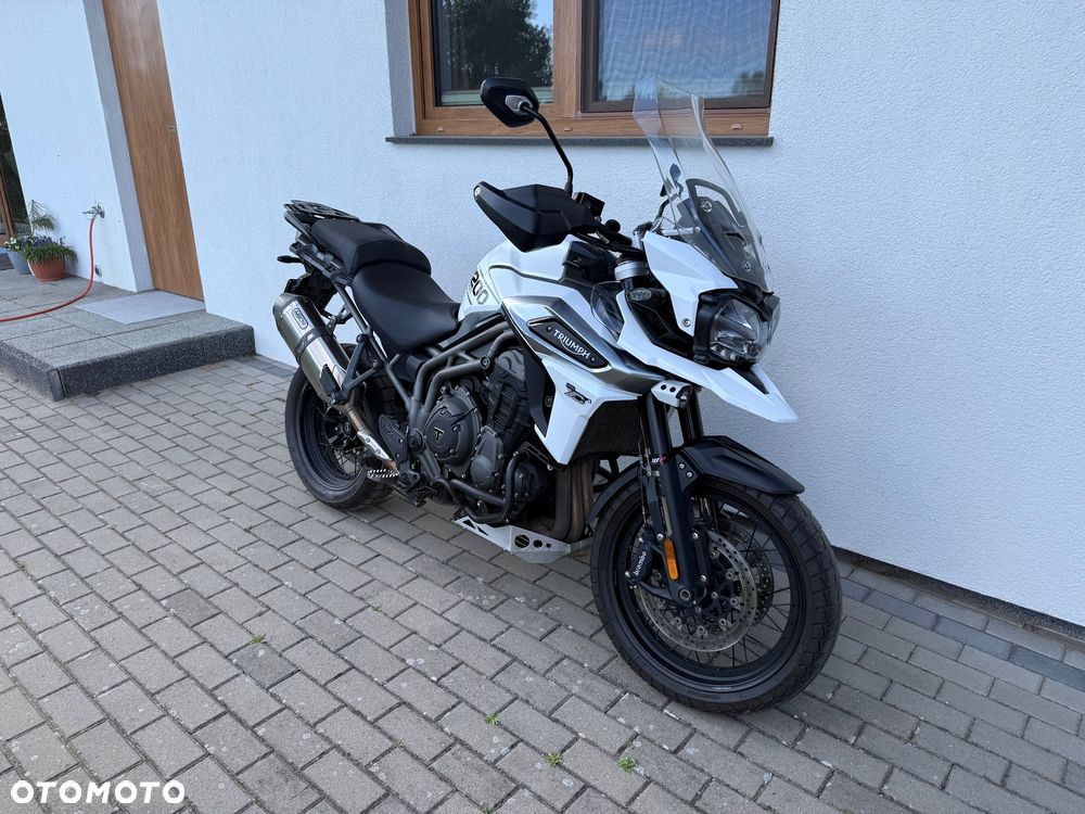 Triumph Tiger - 8