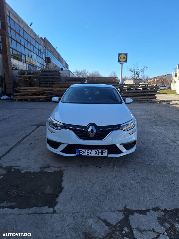 Renault Megane 1.5 dCI Life - 3