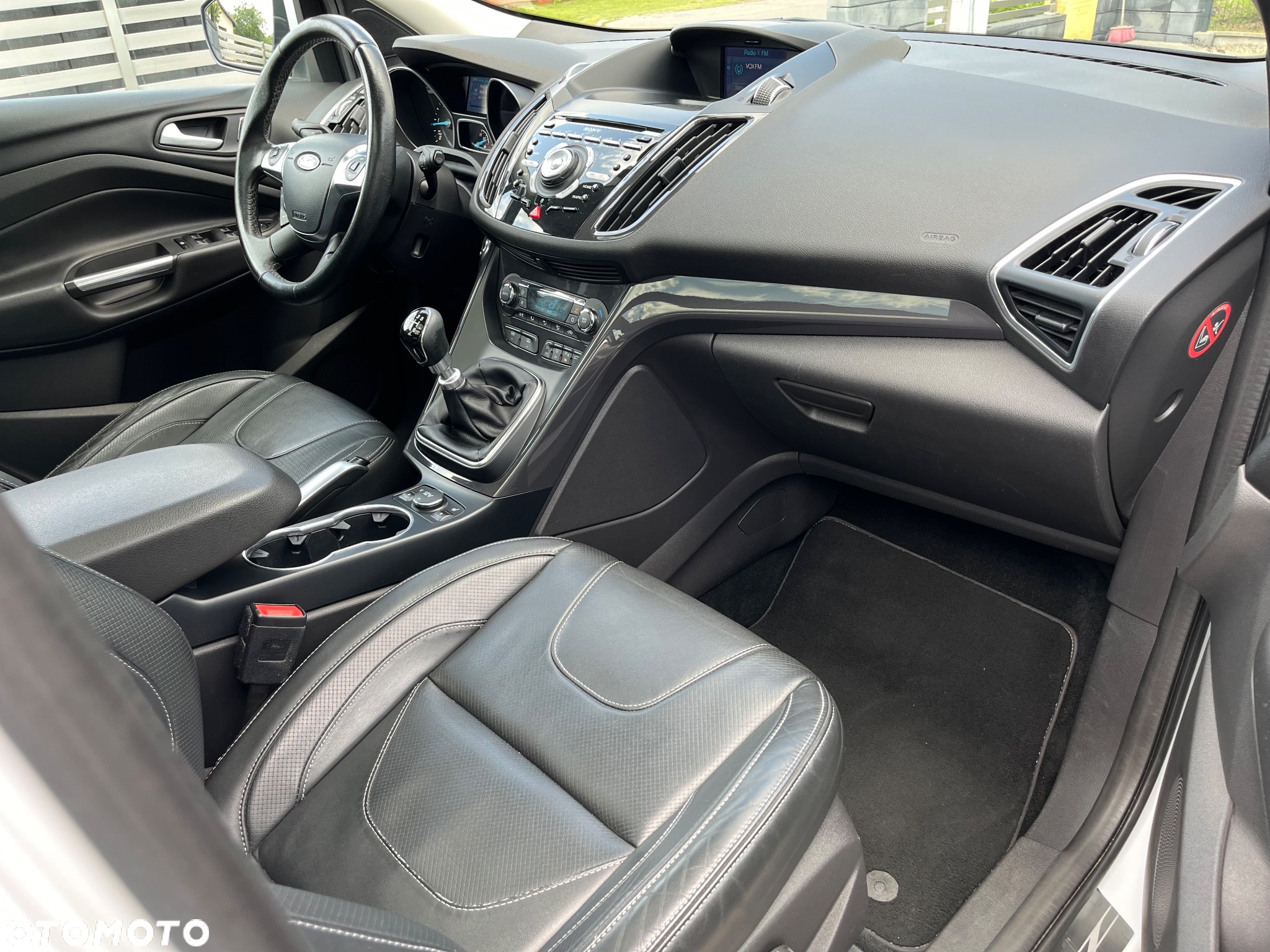 Ford Kuga 2.0 TDCi 4x4 Individual - 5