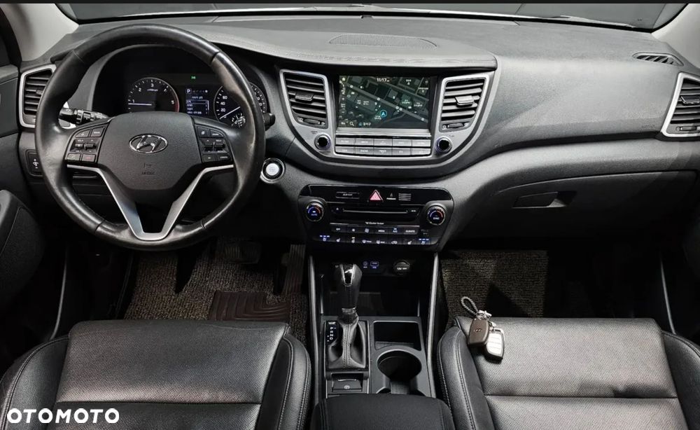 Hyundai Tucson - 11