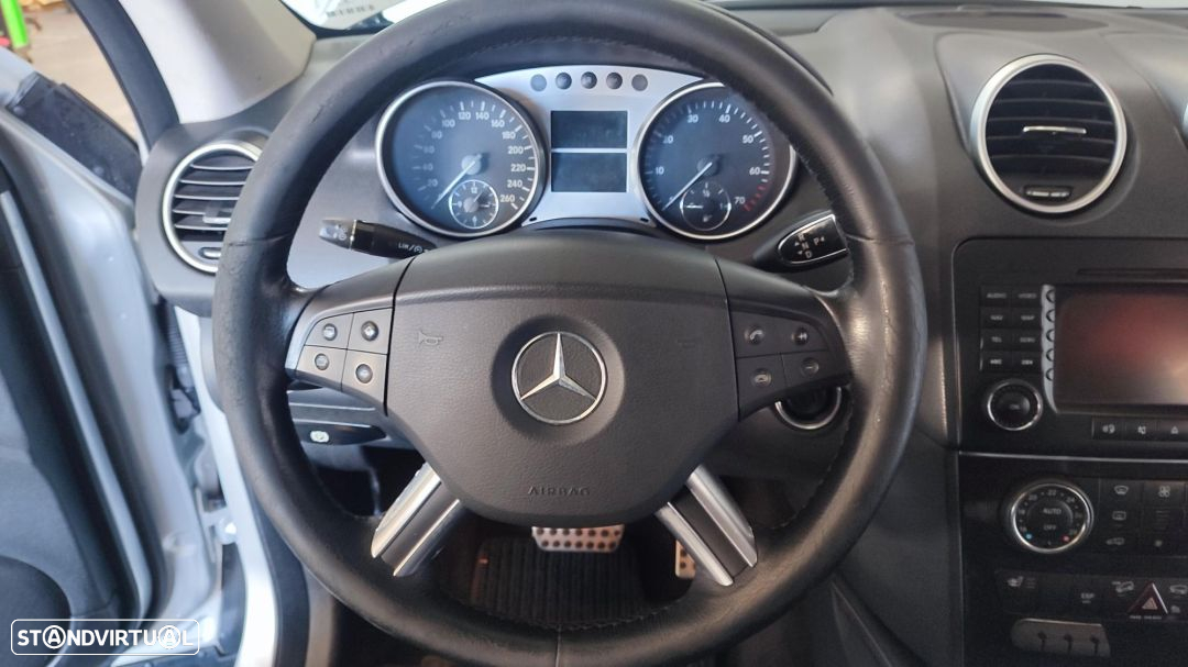 Mercedes-Benz ML 350 Standard - 21