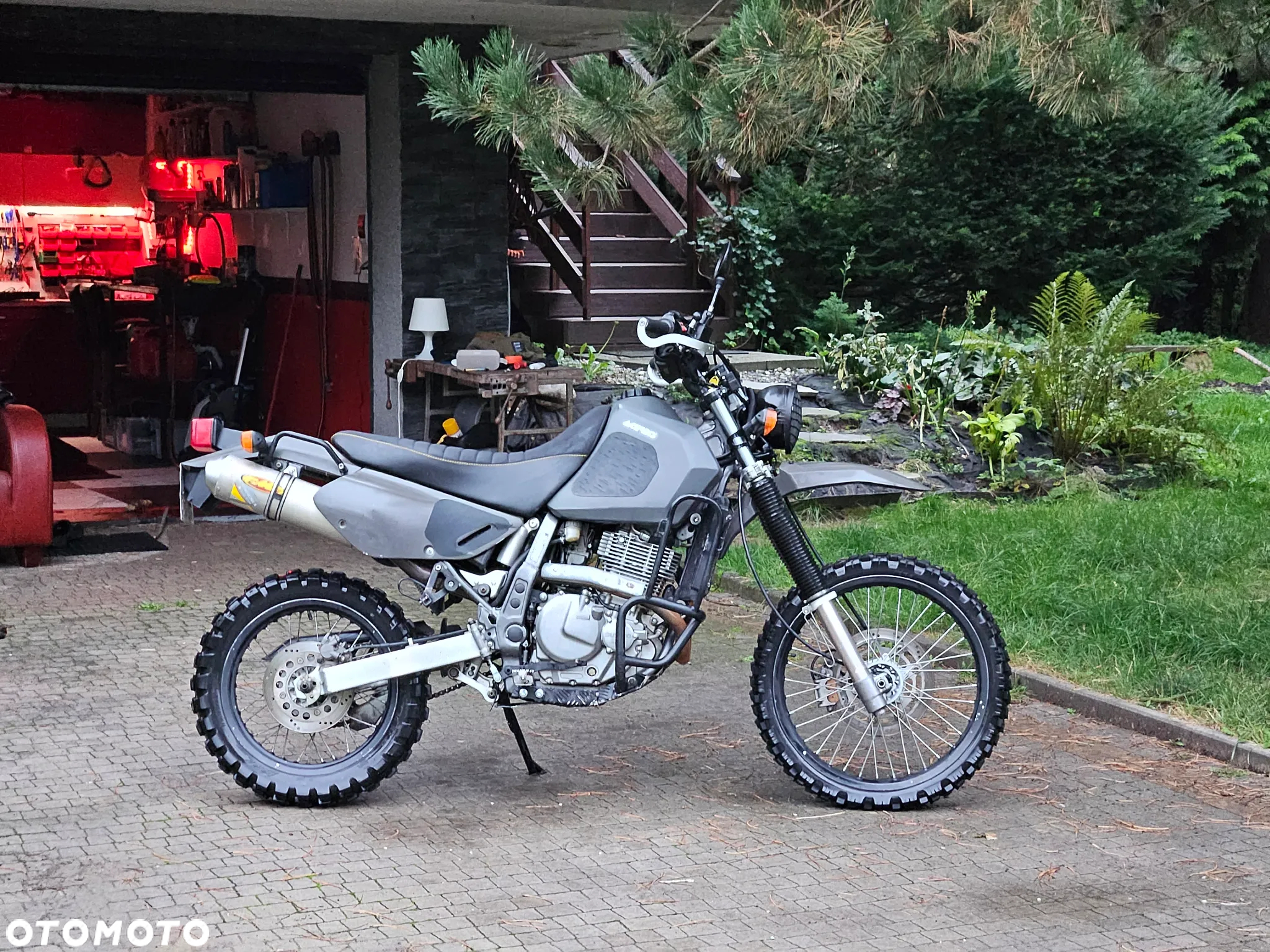 Suzuki DR
