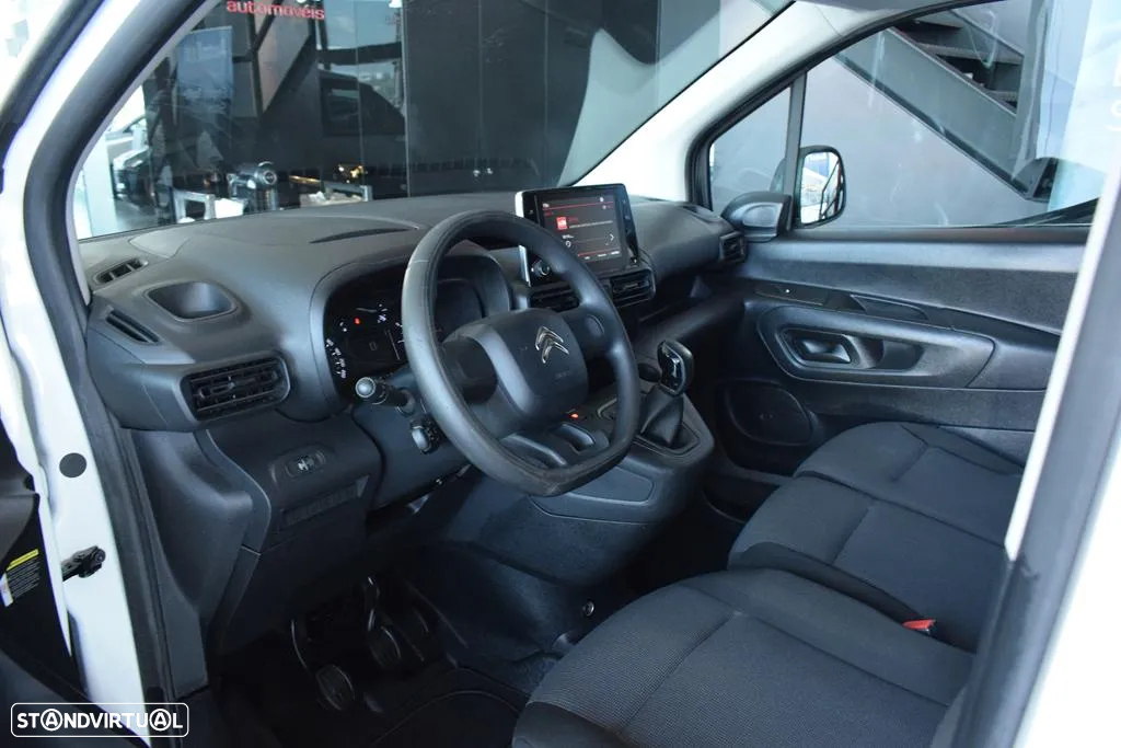 Citroën BERLINGO VAN 1.5 BLUEHDI XL FEEL 102 CV c/ IVA DEDUTIVEL - 6