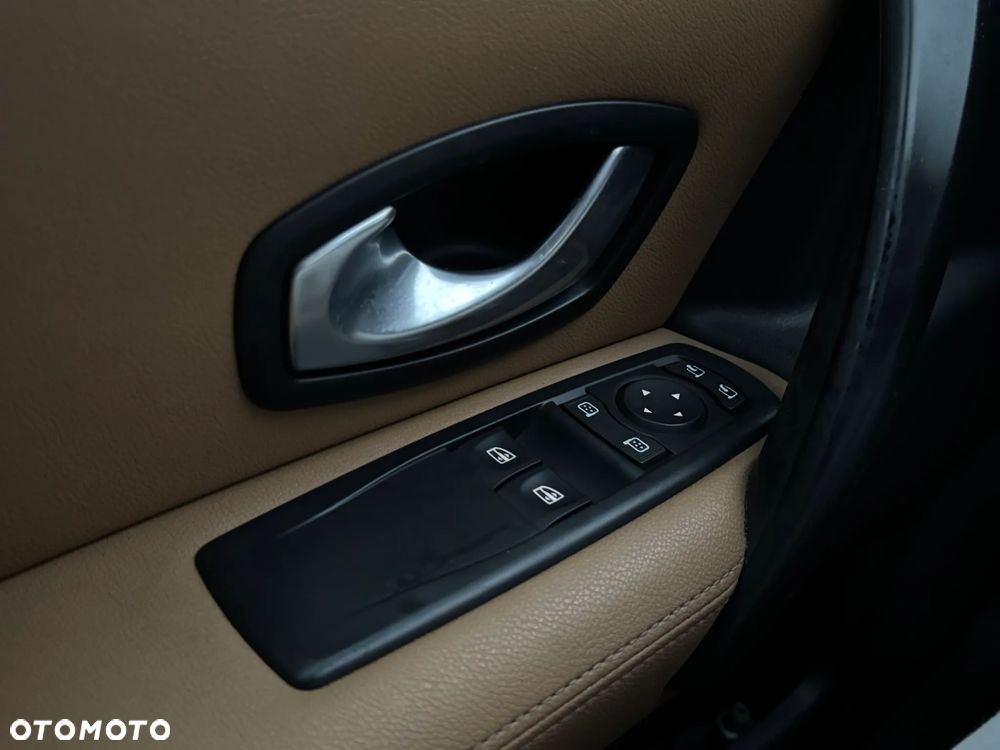 Renault Laguna 2.0 16V Turbo GT - 18