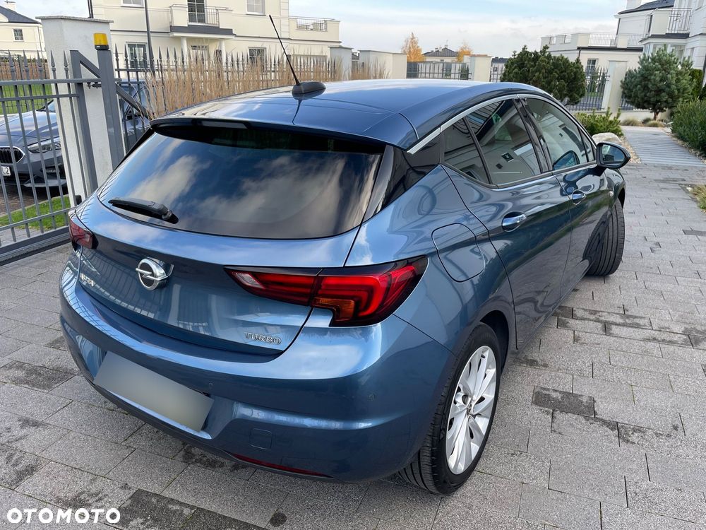 Opel Astra 1.4 T Elite - 11
