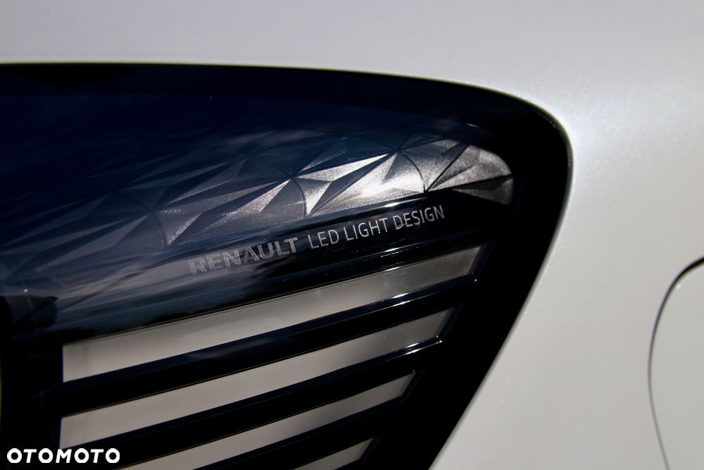Renault Captur - 22