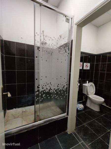 Armazém no centro de Setúbal - VISO - Grande imagem: 3/8